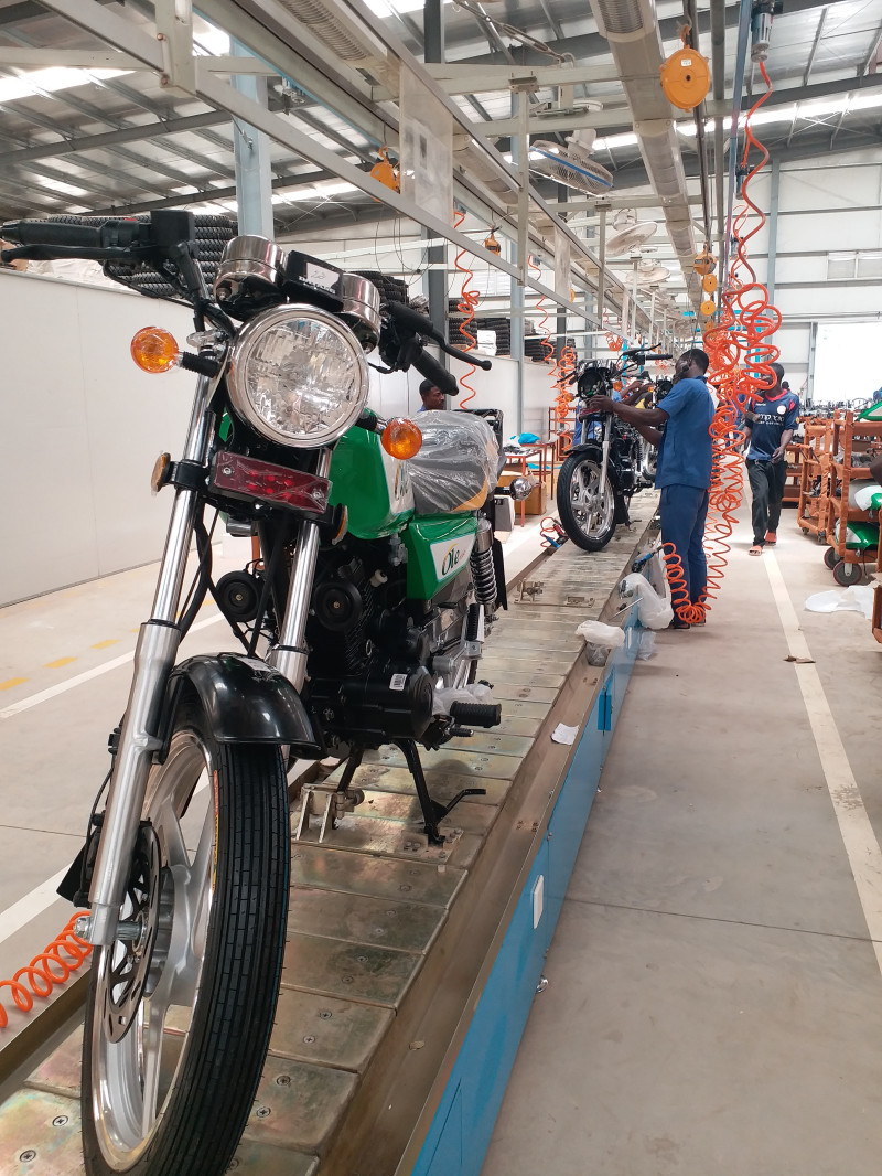 motorcycle assembly conveyor.jpg